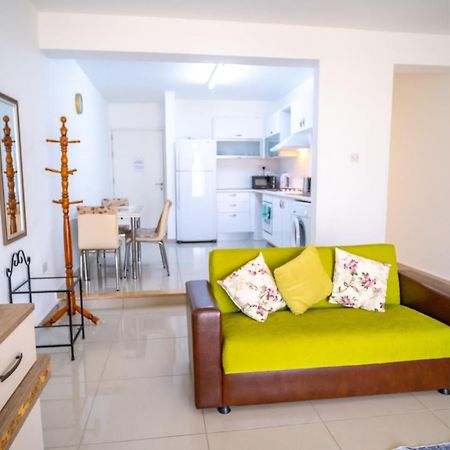 Spacious Three-Bedroom Apartment With Sea View A3 Kyrenia  Bagian luar foto
